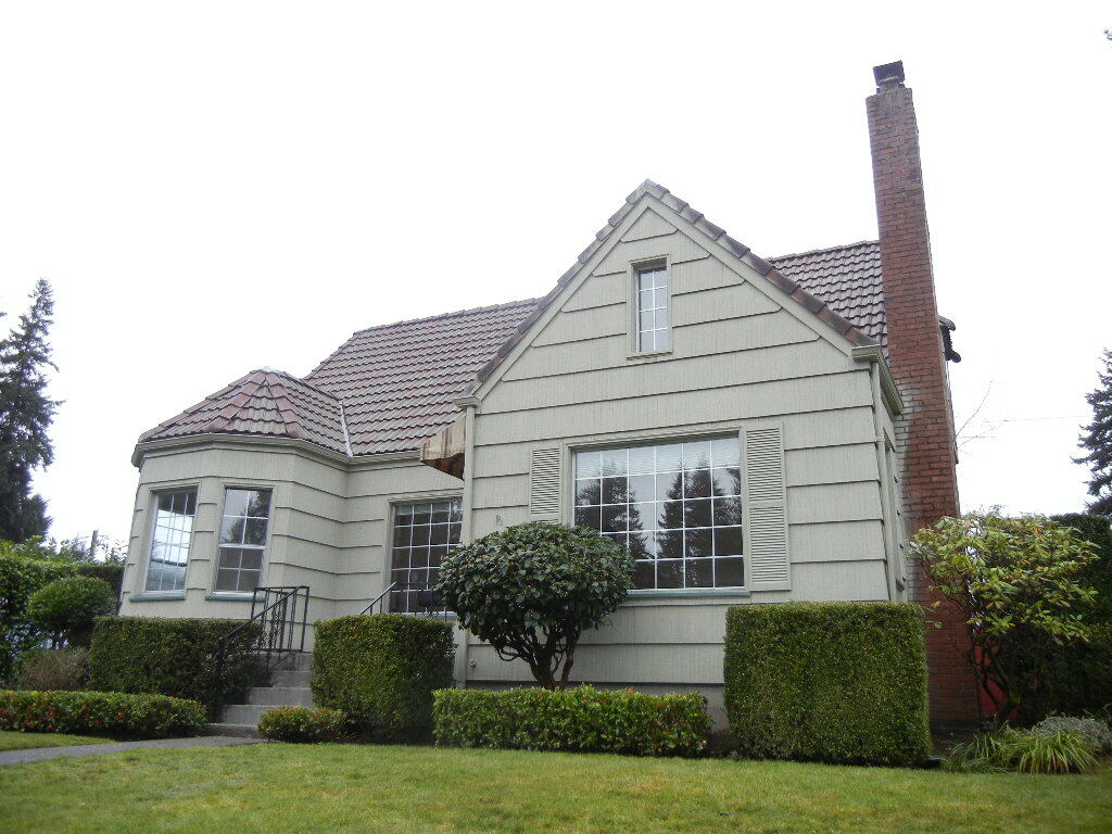 Property Photo: 136 Contra Costa Ave WA 98466