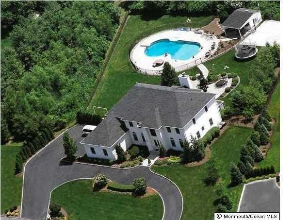 Property Photo: 14 Freemont Lane NJ 07733