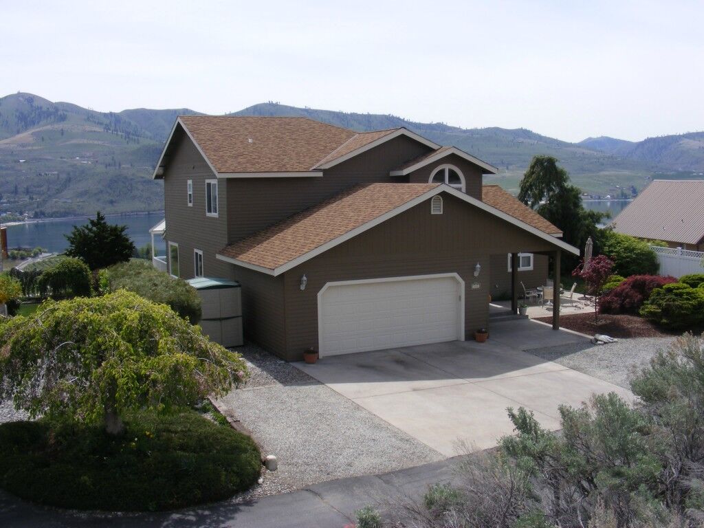 Property Photo: 200 Orchard View Dr WA 98816