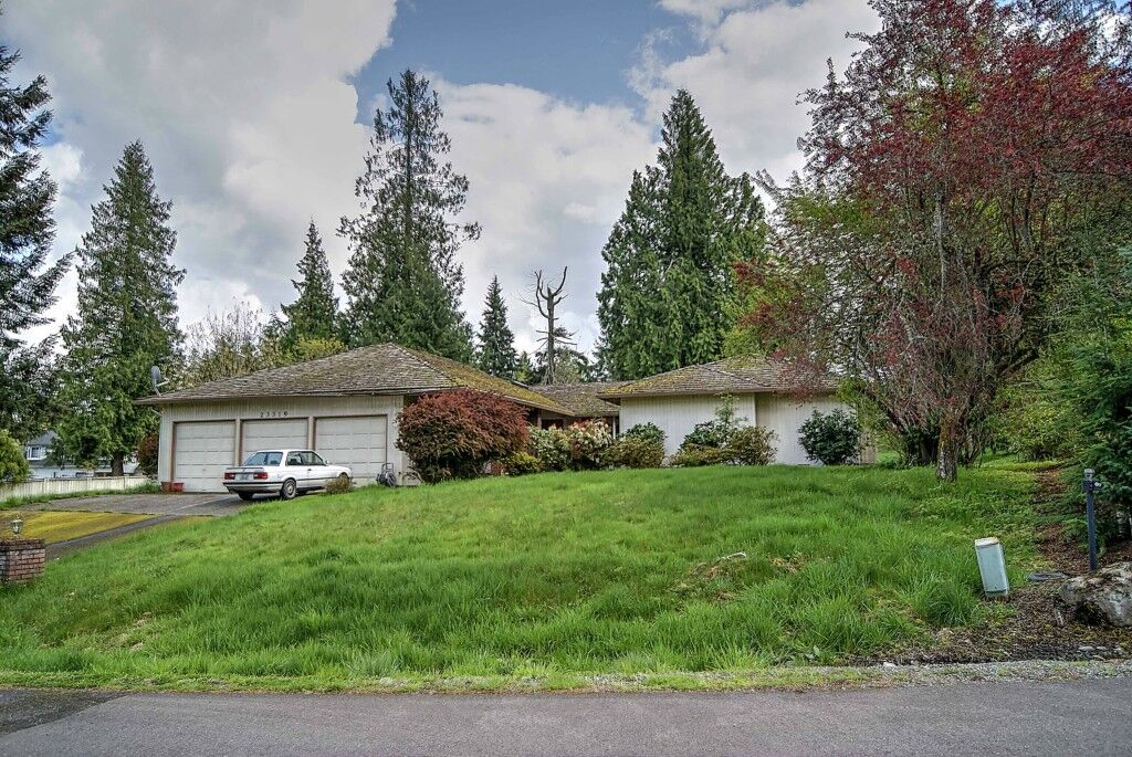 Property Photo:  23319 SE 219th St  WA 98038 