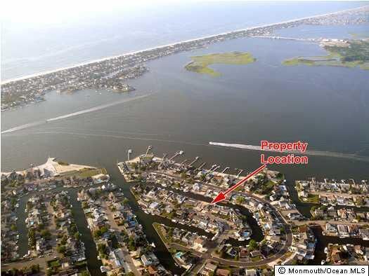 Property Photo: 1720 Rue Mirador NJ 08742