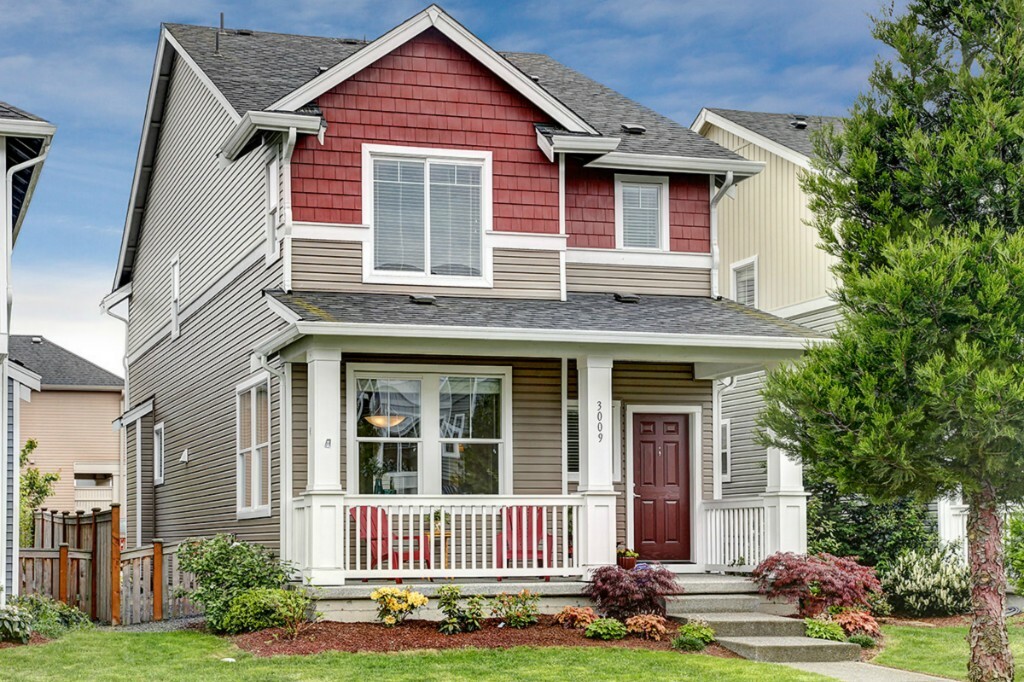 Property Photo:  3009 SW Bataan St  WA 98126 