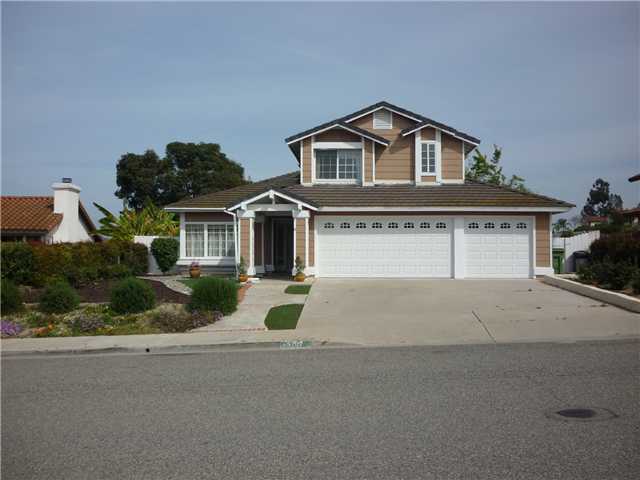 Property Photo:  5207 Robinwood Drive  CA 92056 