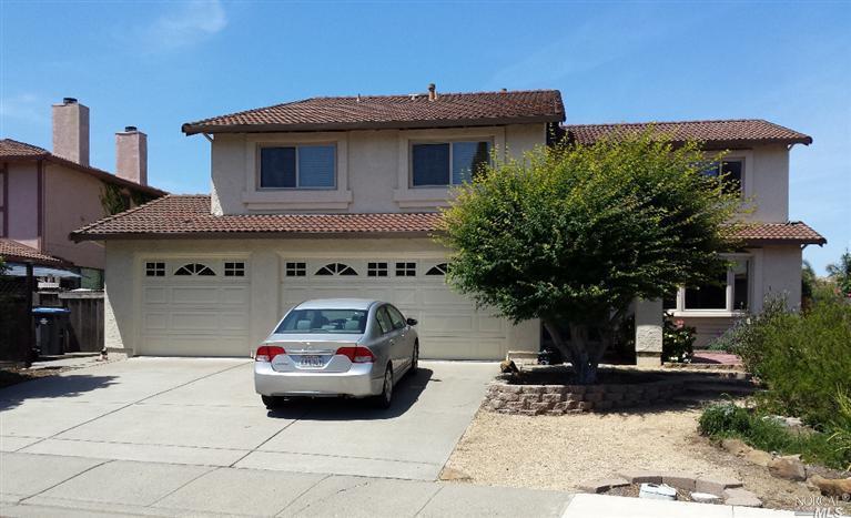 Property Photo: 913 Linden Avenue CA 94533