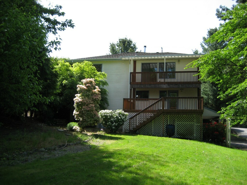 Property Photo: 9021 220th St SW WA 98026