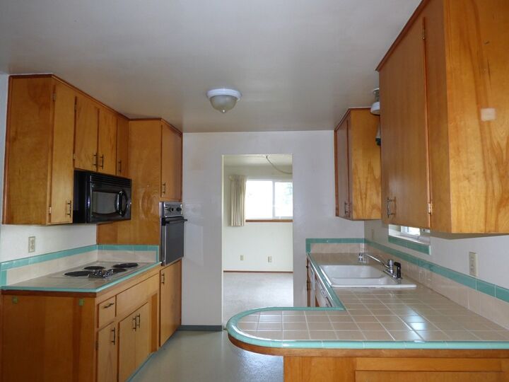 Property Photo: 8439 S 18th St WA 98465
