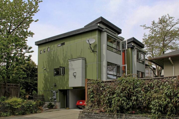 207 20th  Seattle WA 98122 photo