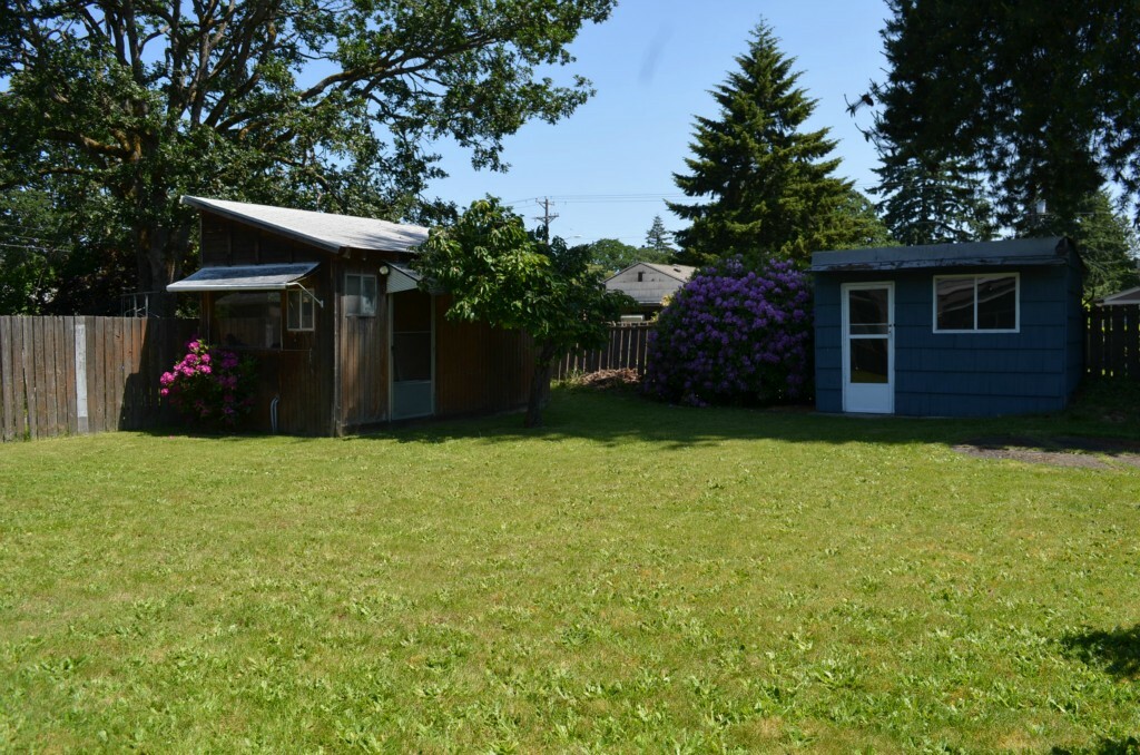 Property Photo:  9017 Maple Ave SW  WA 98498 