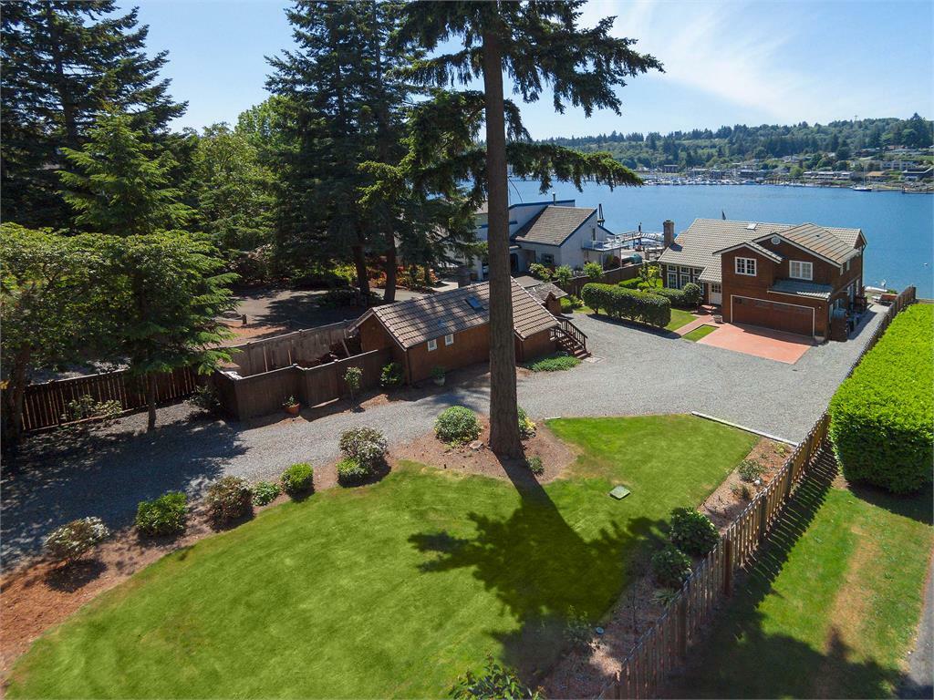 Property Photo:  9020 Randall Dr NW  WA 98332 