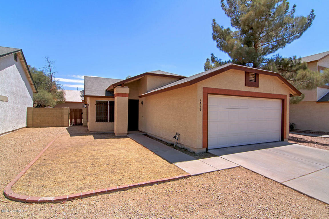 Property Photo:  1713 E Carson Road  AZ 85042 