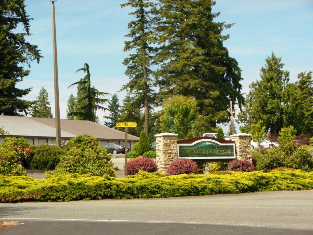 Property Photo:  16746 Country Club Dr  WA 98233 