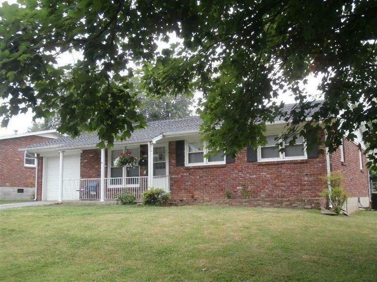 203 Woodhill Lane  Frankfort KY 40601 photo