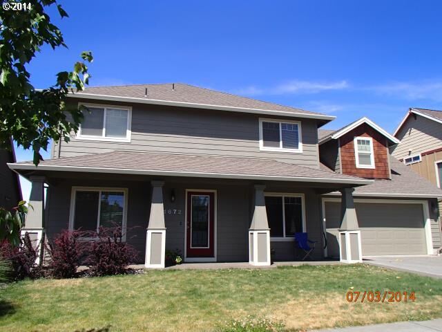 Property Photo: 1672 5th St OR 97031