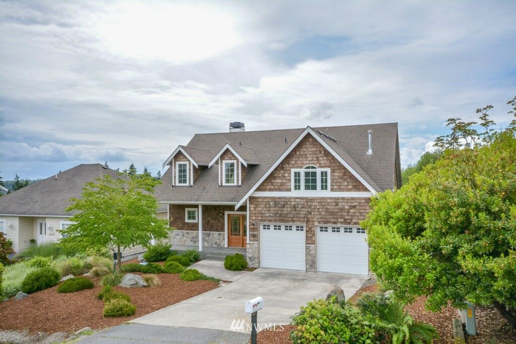 Property Photo: 4950 Harbor Hills Drive WA 98249