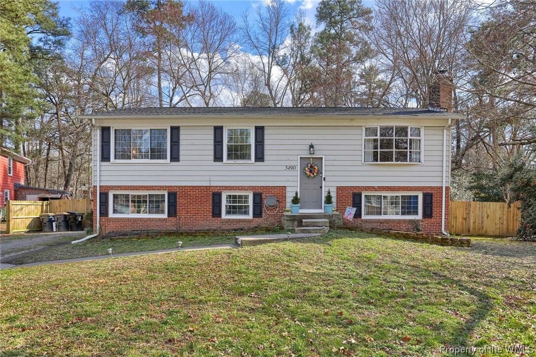 Property Photo:  5490 Olde Towne Road  VA 23188 