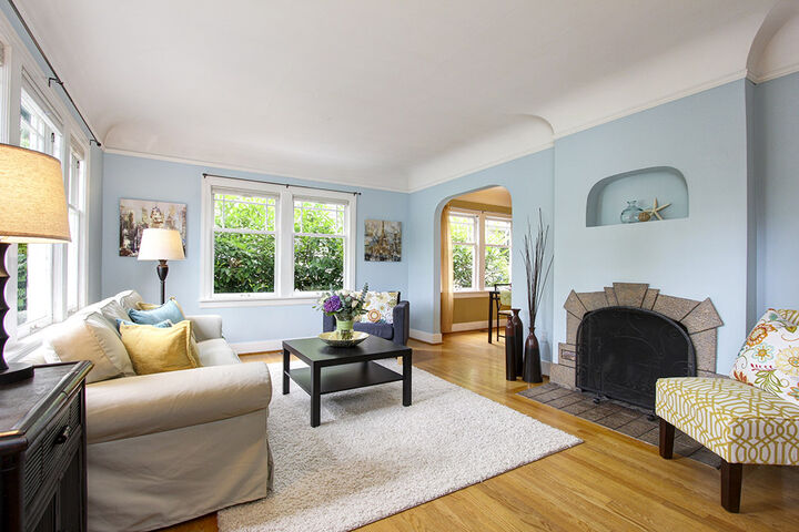 Property Photo: 8807 17th Avenue NE WA 98115