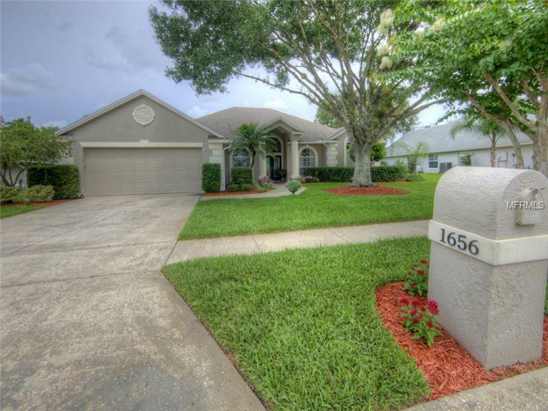 Property Photo:  1656 Carillon Park Drive  FL 32765 