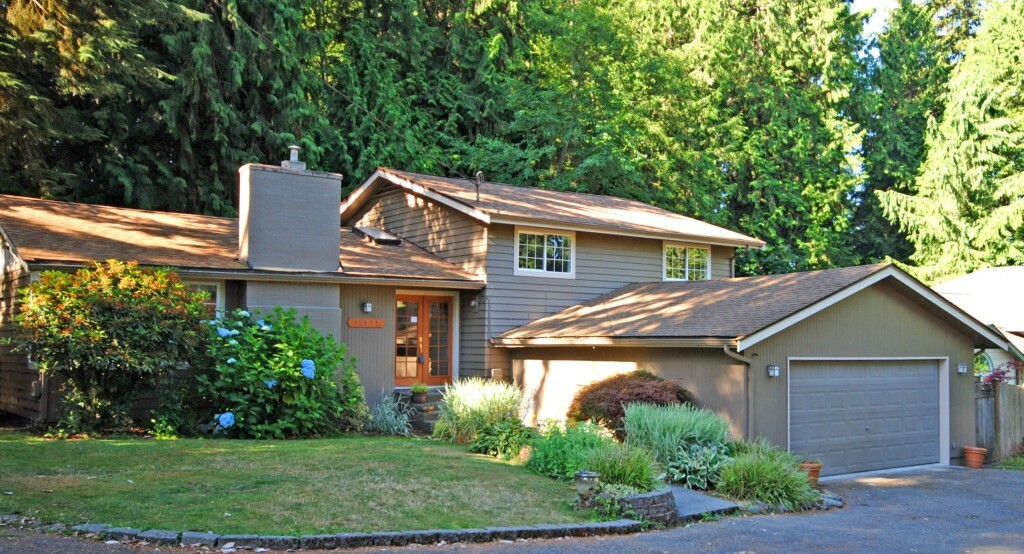 Property Photo:  22912 102nd Place W  WA 98020 