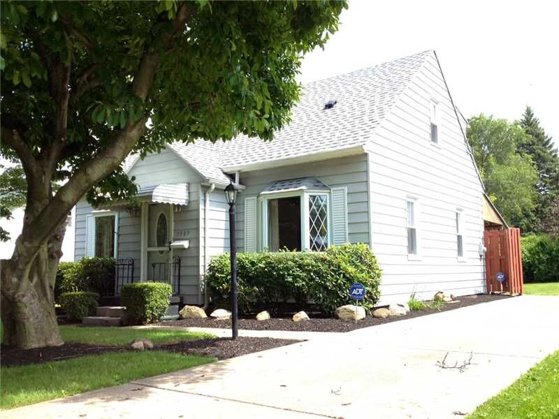 Property Photo: 1589 W 32nd Street PA 16508