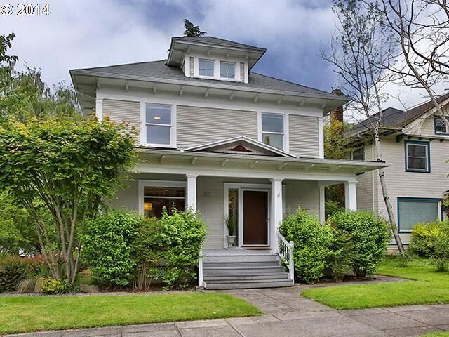 Property Photo:  2503 SE Taylor St  OR 97214 
