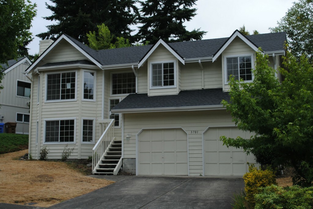 Property Photo: 3701 Inverness Dr NE WA 98422