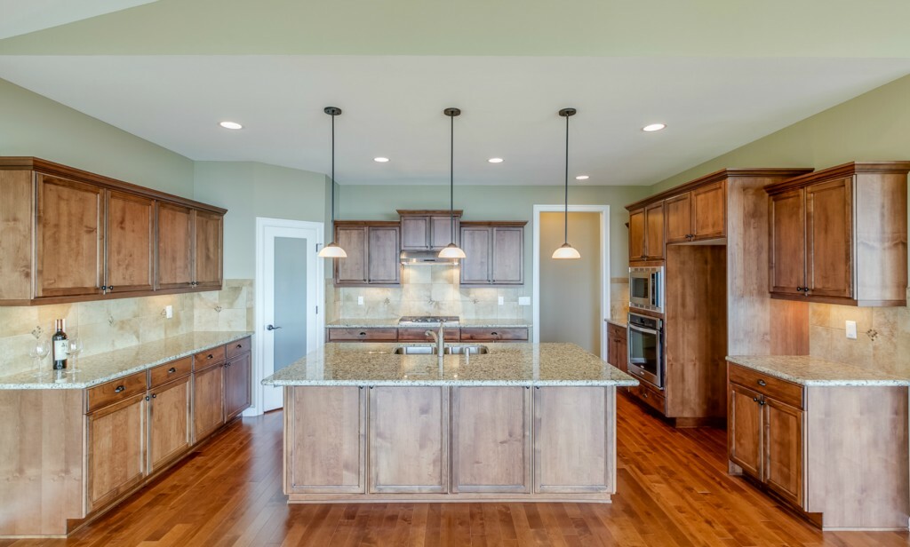 Property Photo: 28 Vista Del Mar St WA 98282