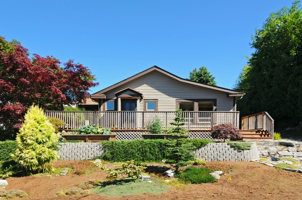 Property Photo:  110 NW 101st St  WA 98177 