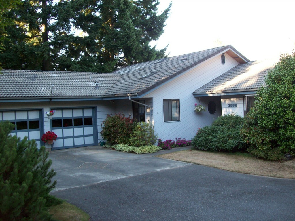 Property Photo:  3505 Glacier Peak Ave  WA 98208 