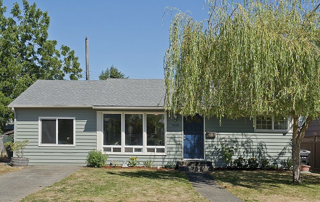 Property Photo:  9230 31st Ave SW  WA 98126 