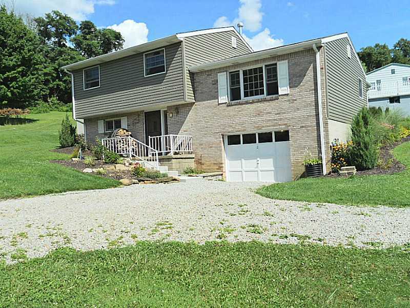 Property Photo:  2 Griffi Road  PA 15022 