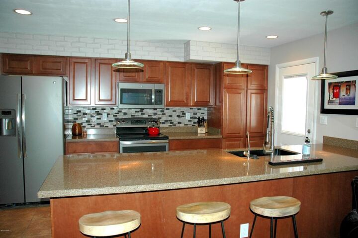 Property Photo: 1955 E Cairo Drive AZ 85282