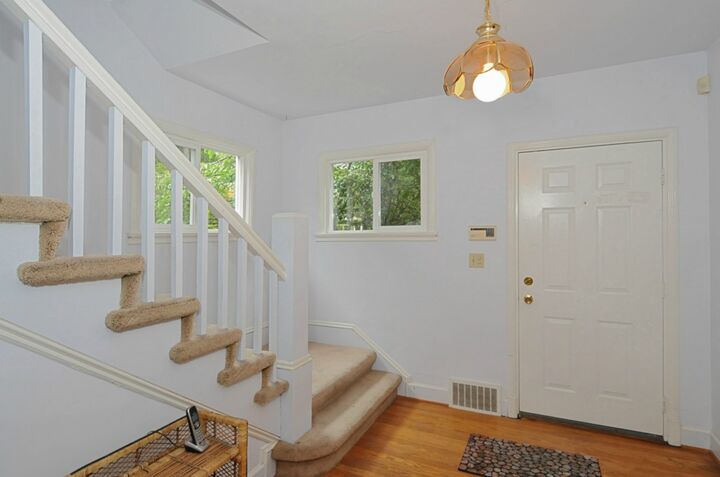 Property Photo:  1131 19th Ave E  WA 98112 