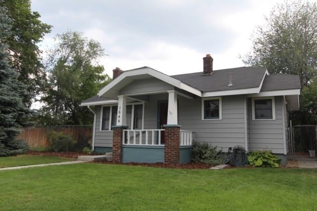Property Photo: 1644 E Gordon WA 99207