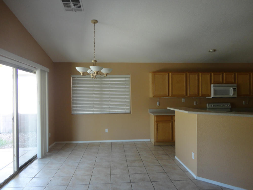Property Photo: 5236 W Kaler Circle AZ 85301