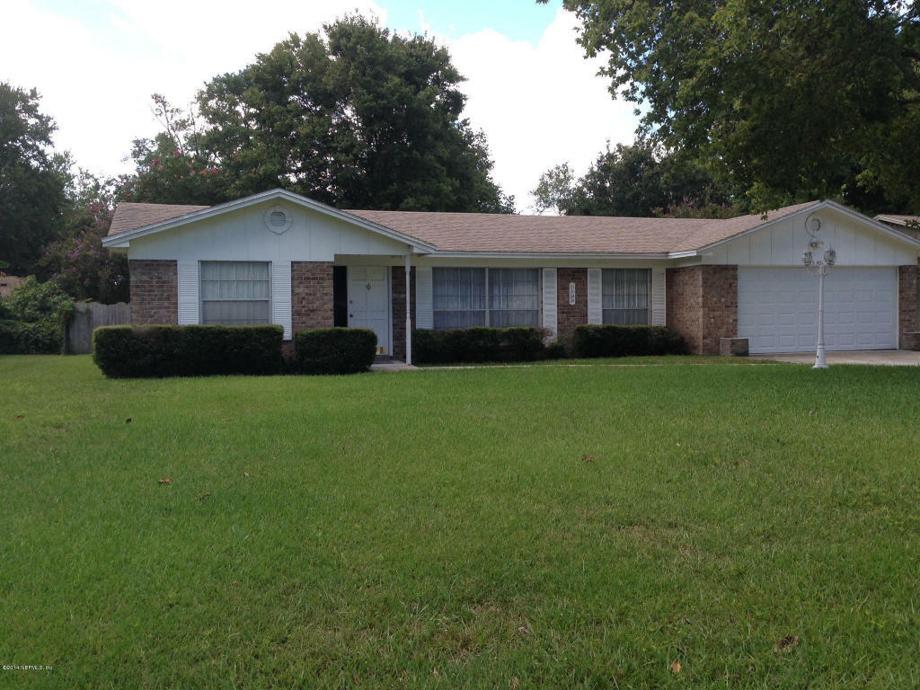 Property Photo:  1540 Rodan Court  FL 32073 