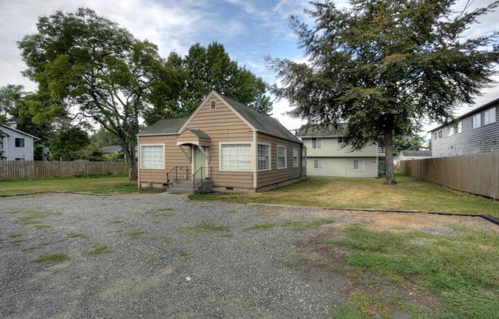 2311 Valencia St  Bellingham WA 98226 photo