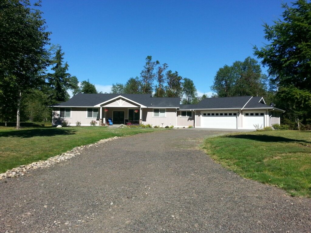 Property Photo:  1327 196th Ave Kpn  WA 98349 