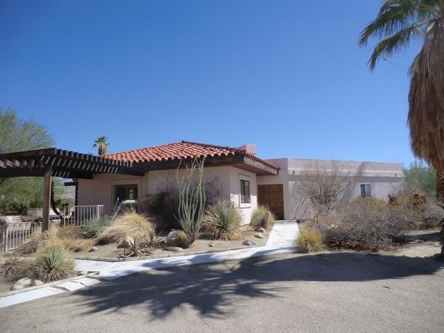 Property Photo: 680 Horse Shoe Rd CA 92004