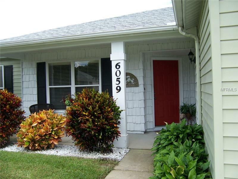 Property Photo: 6059 Magpie Drive FL 33809