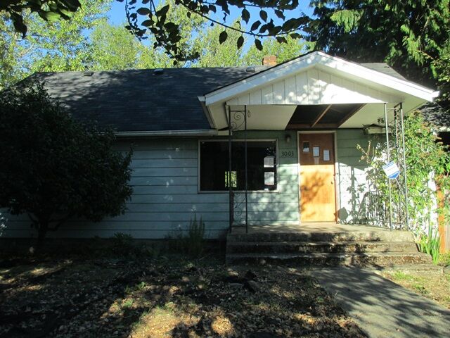 Property Photo: 3003 S Monroe St WA 98409