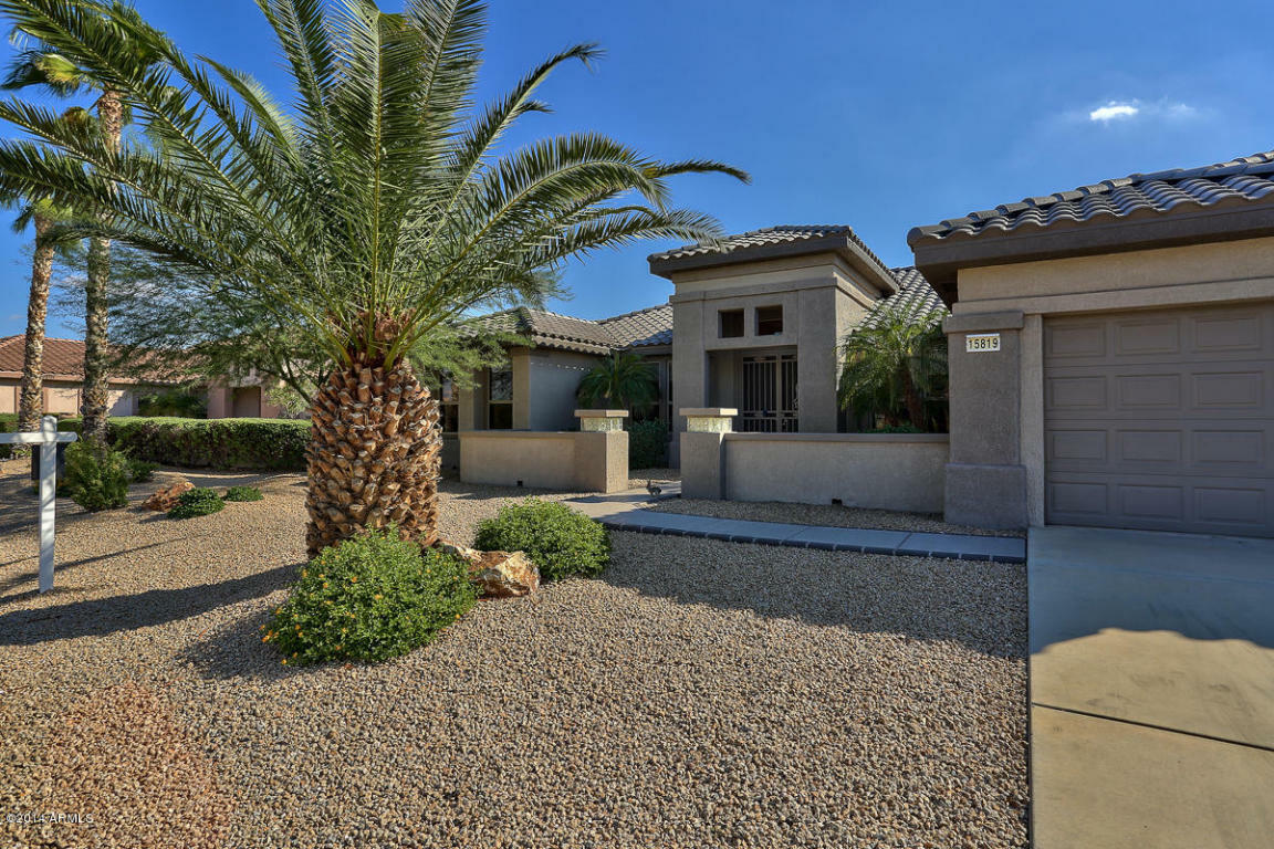 Property Photo:  15819 W Linksview Drive  AZ 85374 