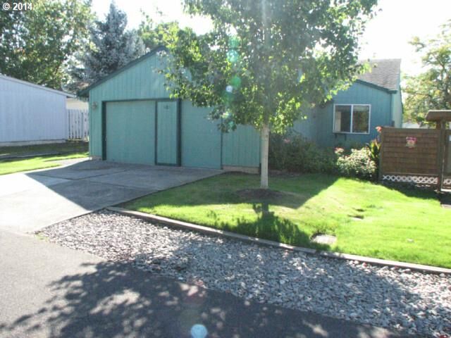 Property Photo:  1105 NW 138th Way  WA 98685 