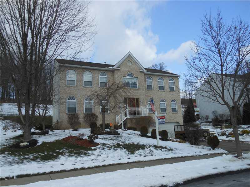 Property Photo:  105 Windsor Court  PA 16066 