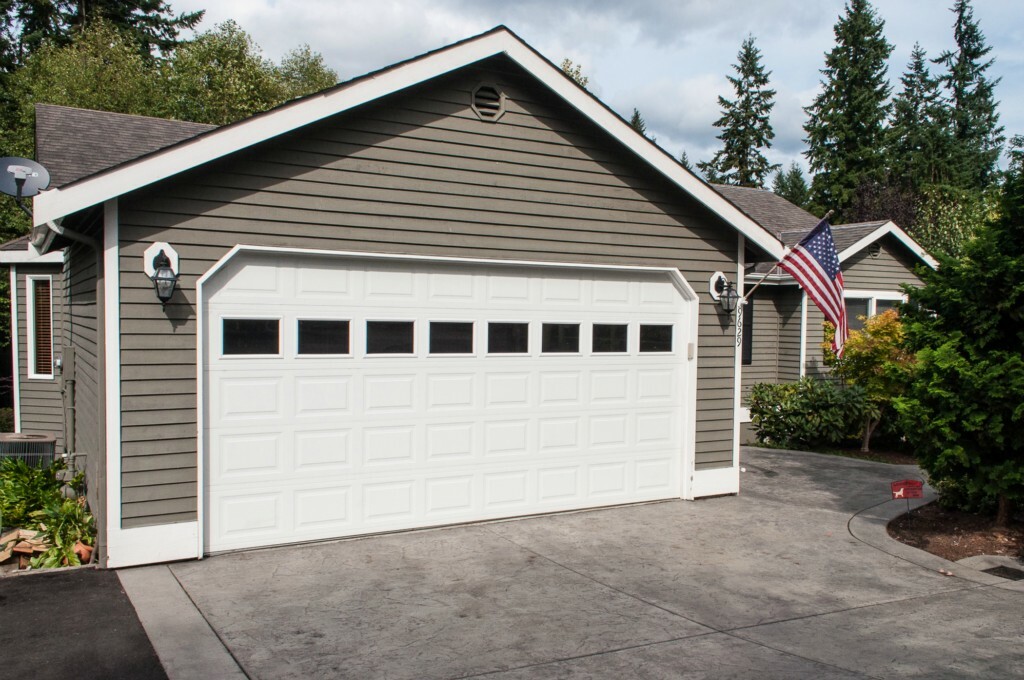 Property Photo: 9629 176th St SE WA 98296