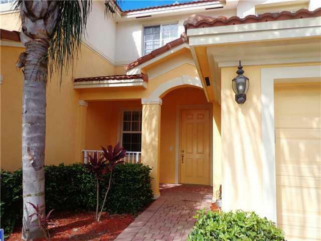 Property Photo:  7290 Briella Drive  FL 33437 