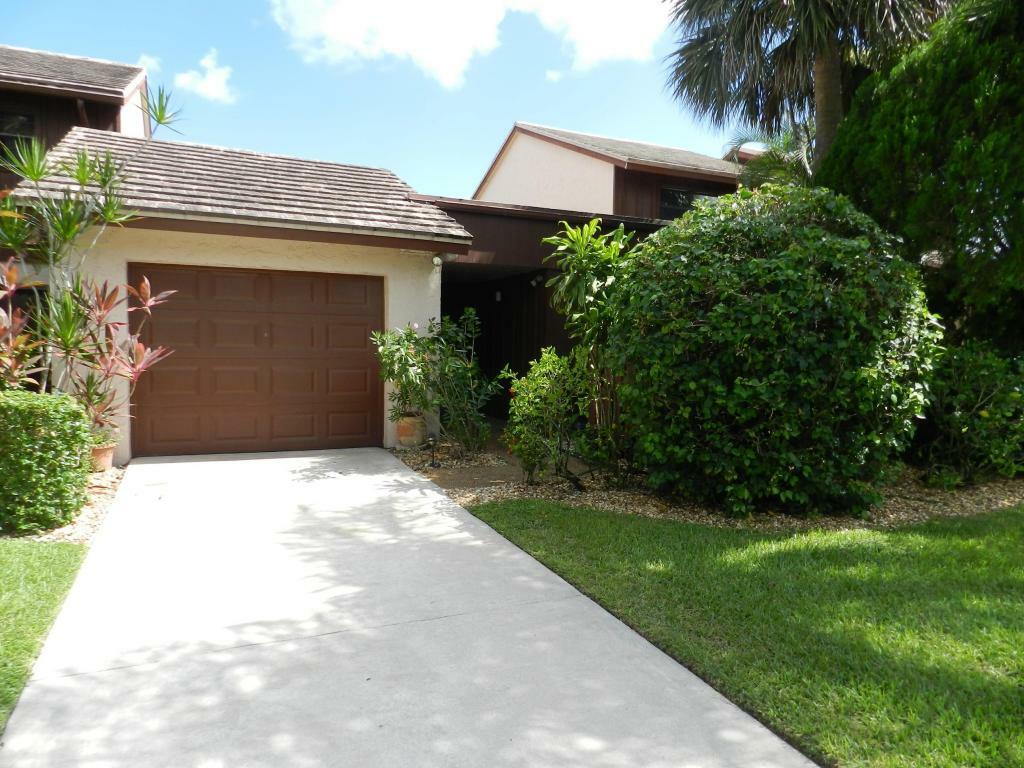 Property Photo:  11131 Oakdale Road  FL 33437 