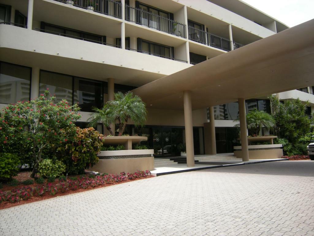 Property Photo:  1401 S Ocean Boulevard 503  FL 33432 