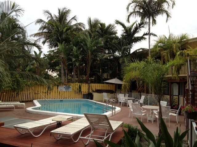 Property Photo:  1901 N Andrews 107  FL 33311 