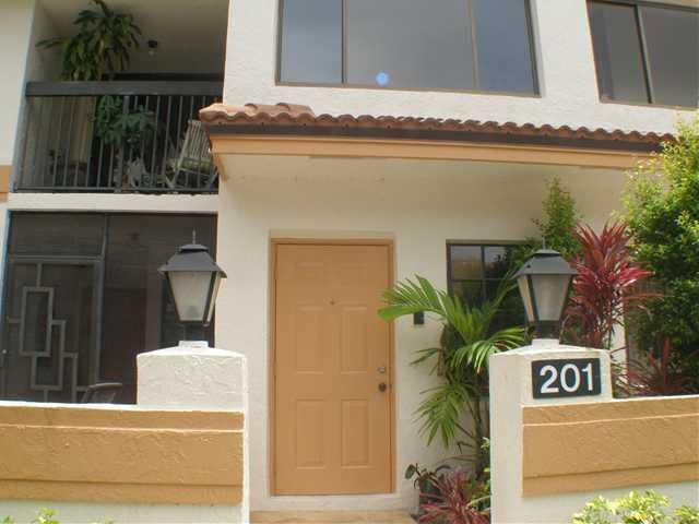 Property Photo:  9633 E Sills Drive 201  FL 33437 
