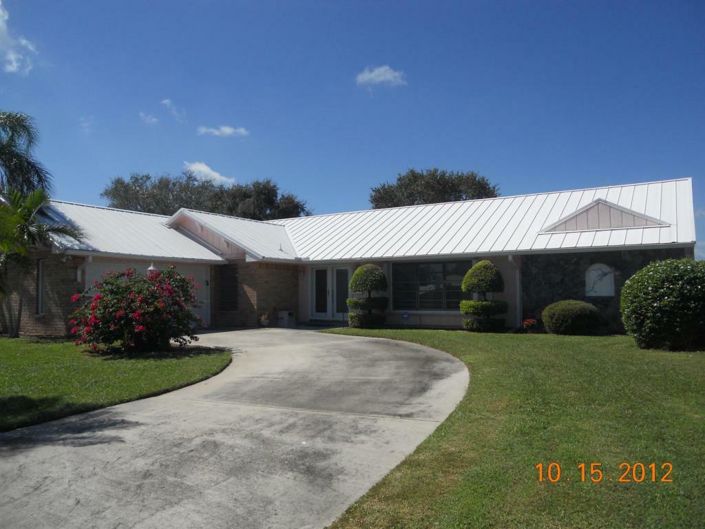 Property Photo:  2950 SE Pine Valley Street  FL 34953 